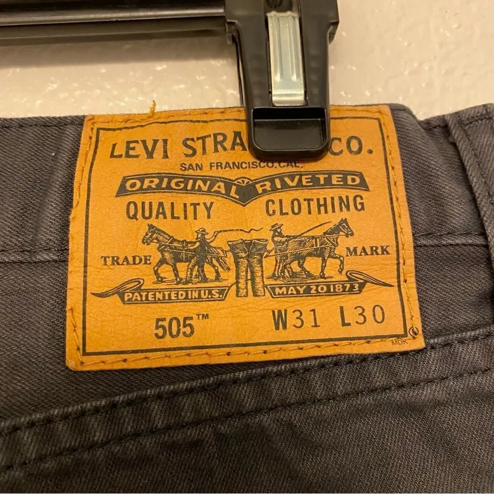 Levis mens 505 REGULAR FIT JEANS dark grey denim 31x30